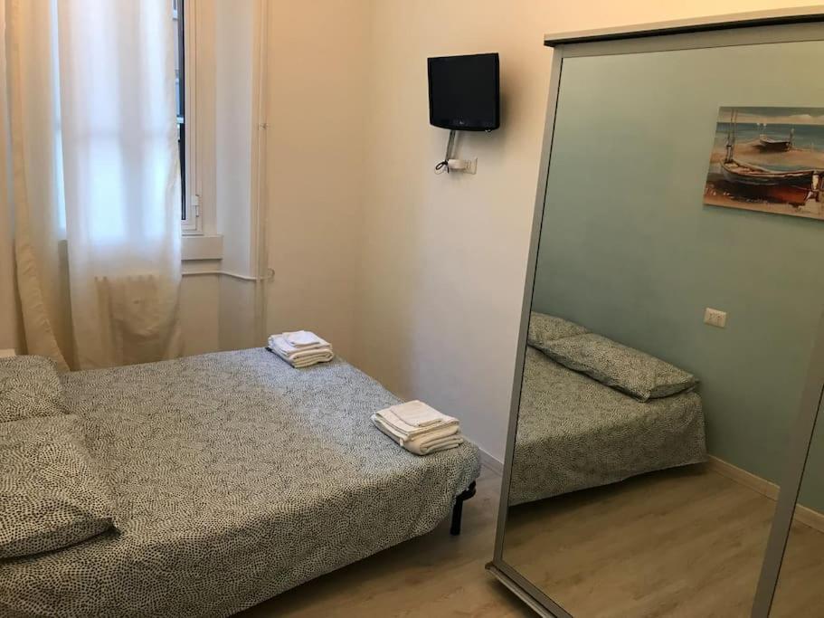 Appartamento In Zona Bocconi Milano Ngoại thất bức ảnh